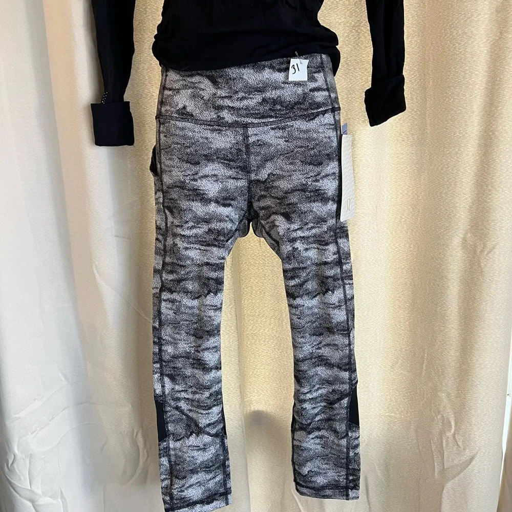 Lululemon Athletica Black and Gray Camo Joggers - Picture 1 of 3